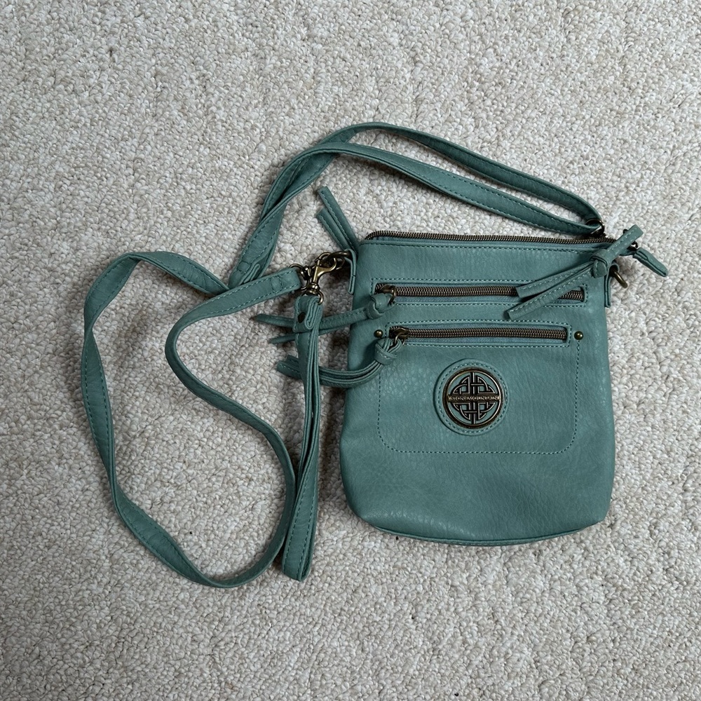 StoneMountain Crossbody Bag